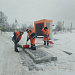 Плановые работы по расчистке остановок и тротуаров